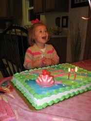 Isabella singing with us on Happy Birthday to herself:-)